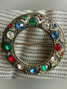 Multicolor Crystal Circle Brooch - Women Jewelry